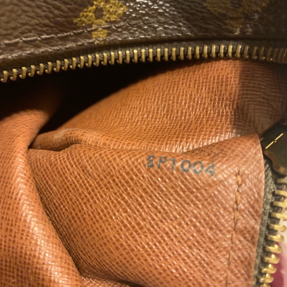 Louis Vuitton papillon 30 - Picture 4 of 4